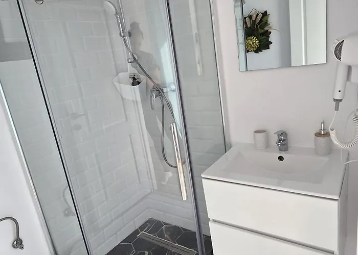 Tiny Village Mamaia Nord - House 3 Σπίτι διακοπών